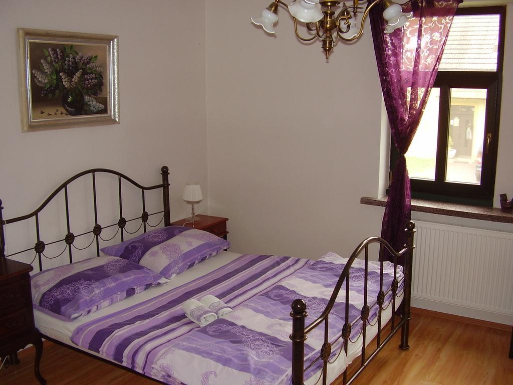 Penzion Vecerka Lednice Room photo